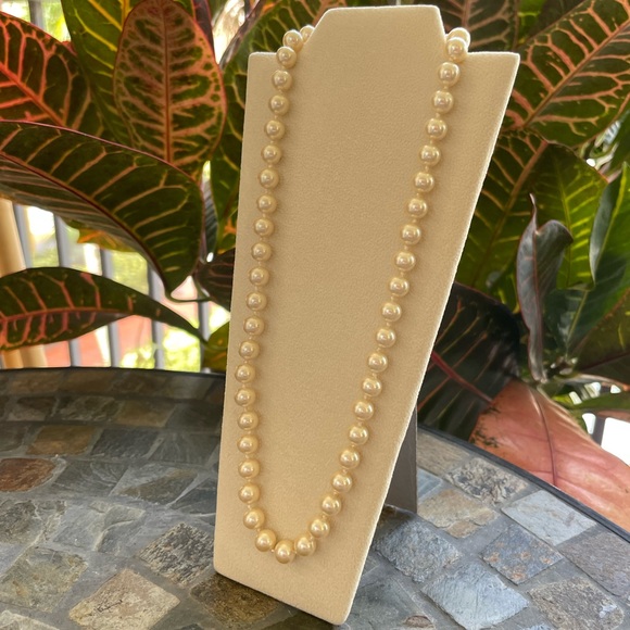 VTG Carolee 14K Gold plated pearl necklace - Picture 3 of 12